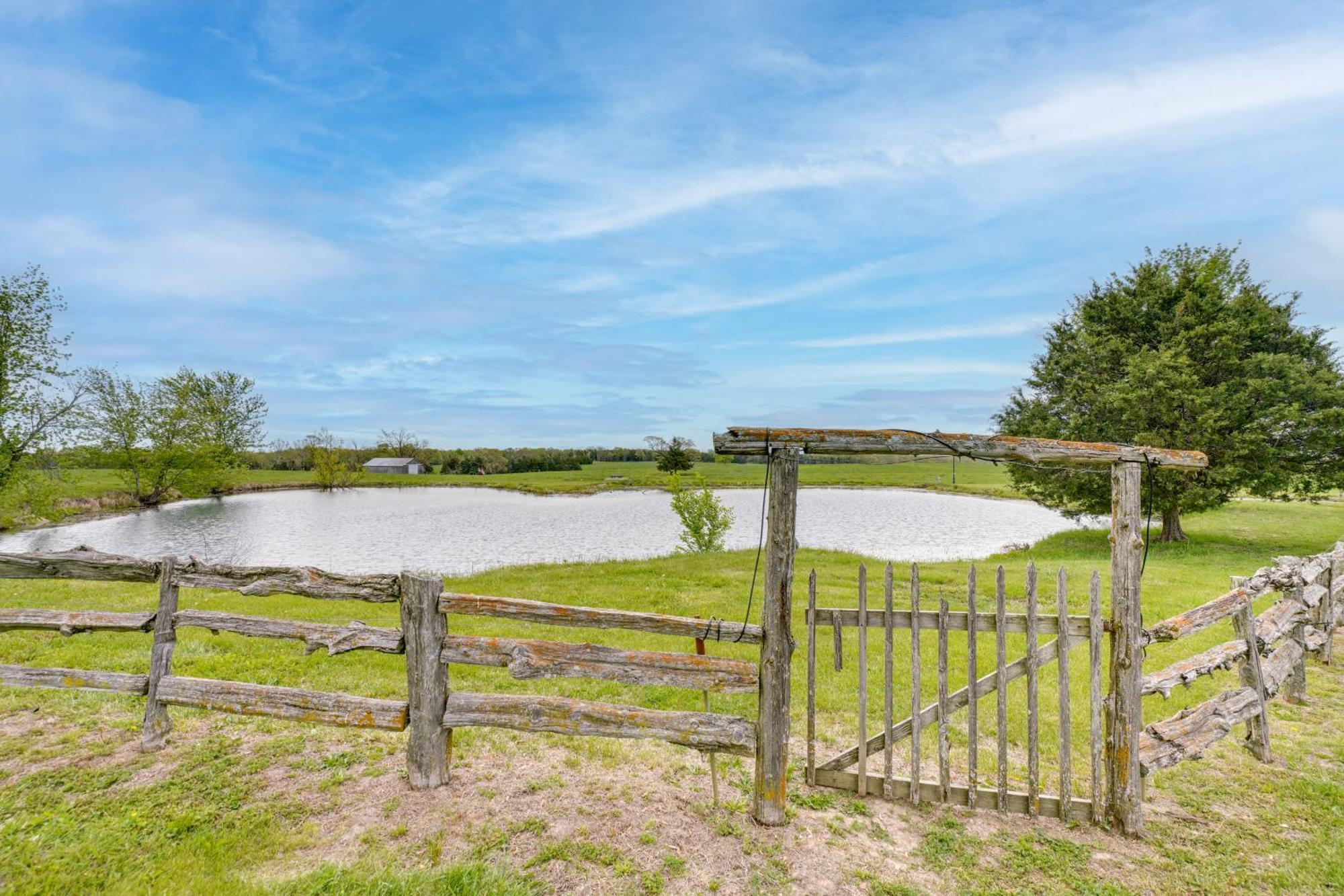 Spacious Owensville Getaway With Winery On-Site! Luaran gambar