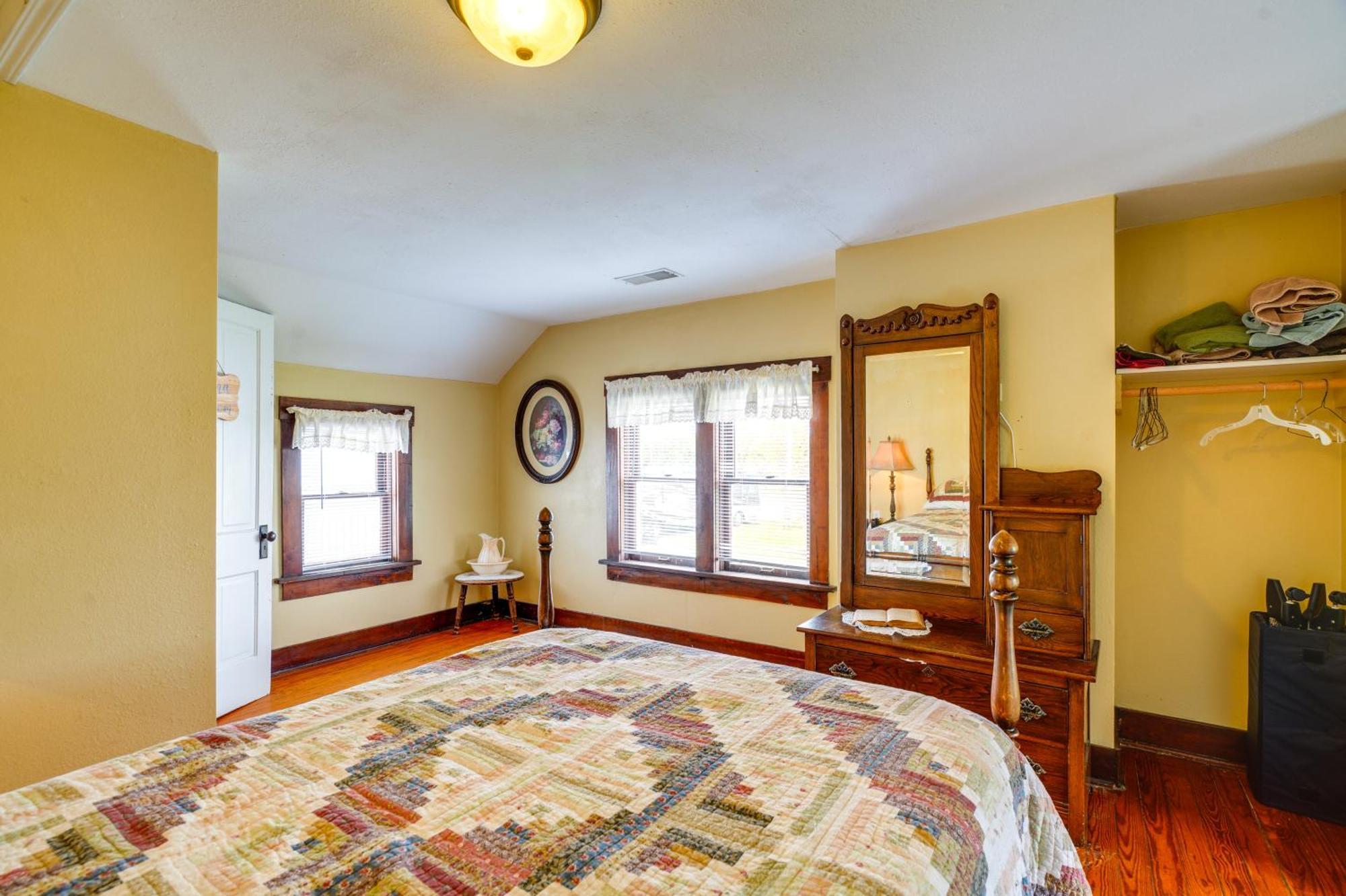 Spacious Owensville Getaway With Winery On-Site! Luaran gambar