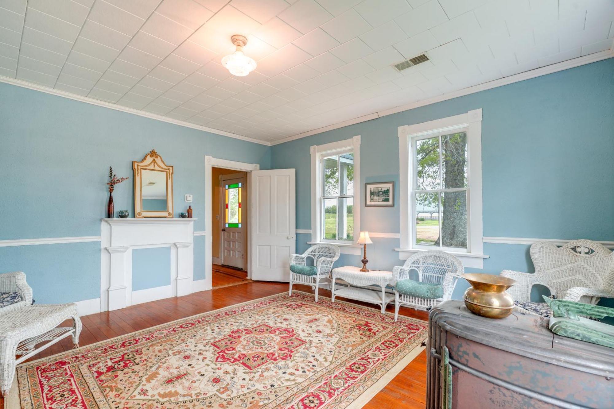 Spacious Owensville Getaway With Winery On-Site! Luaran gambar